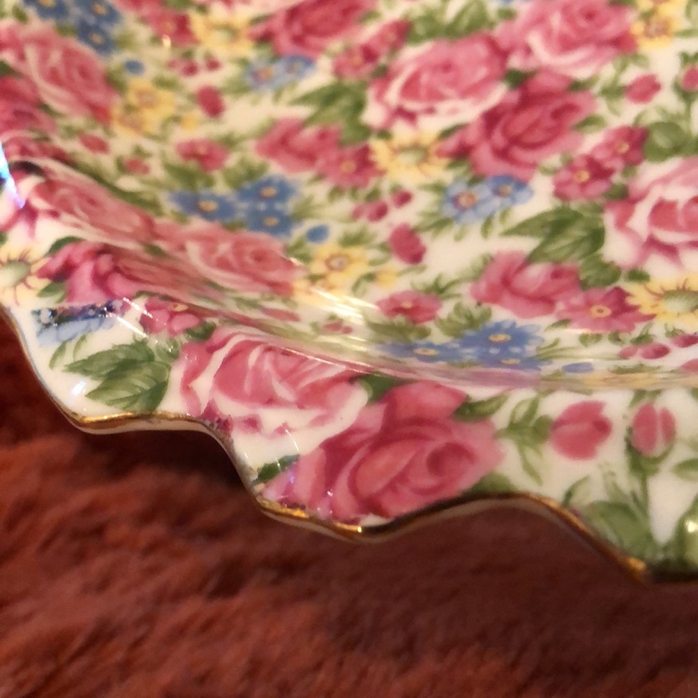 🌺 Beautiful Shabby Chic Royal Chintz Arnart 5th Avenue Scallop candy dish